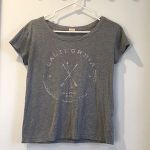 Hollister Graphic Tee